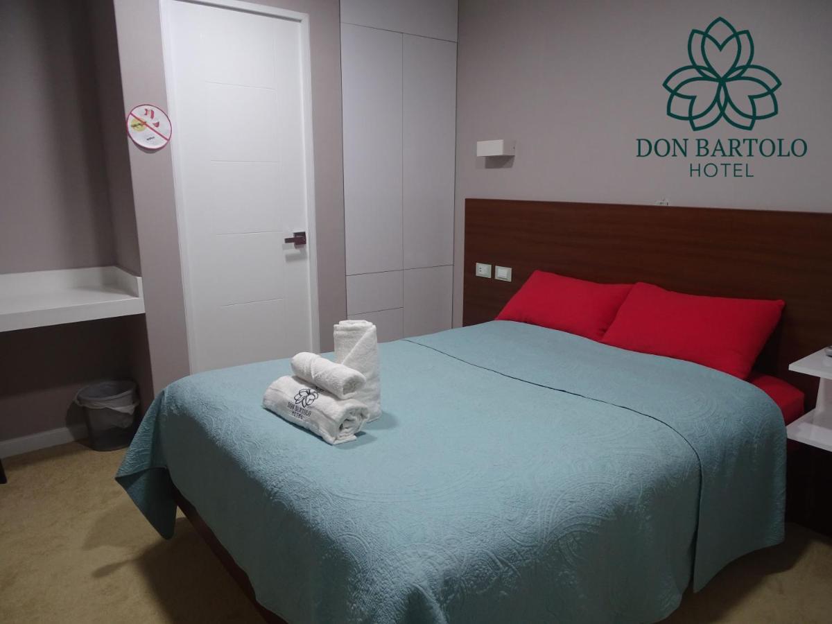 Hotel Don Bartolo Espinar Kültér fotó