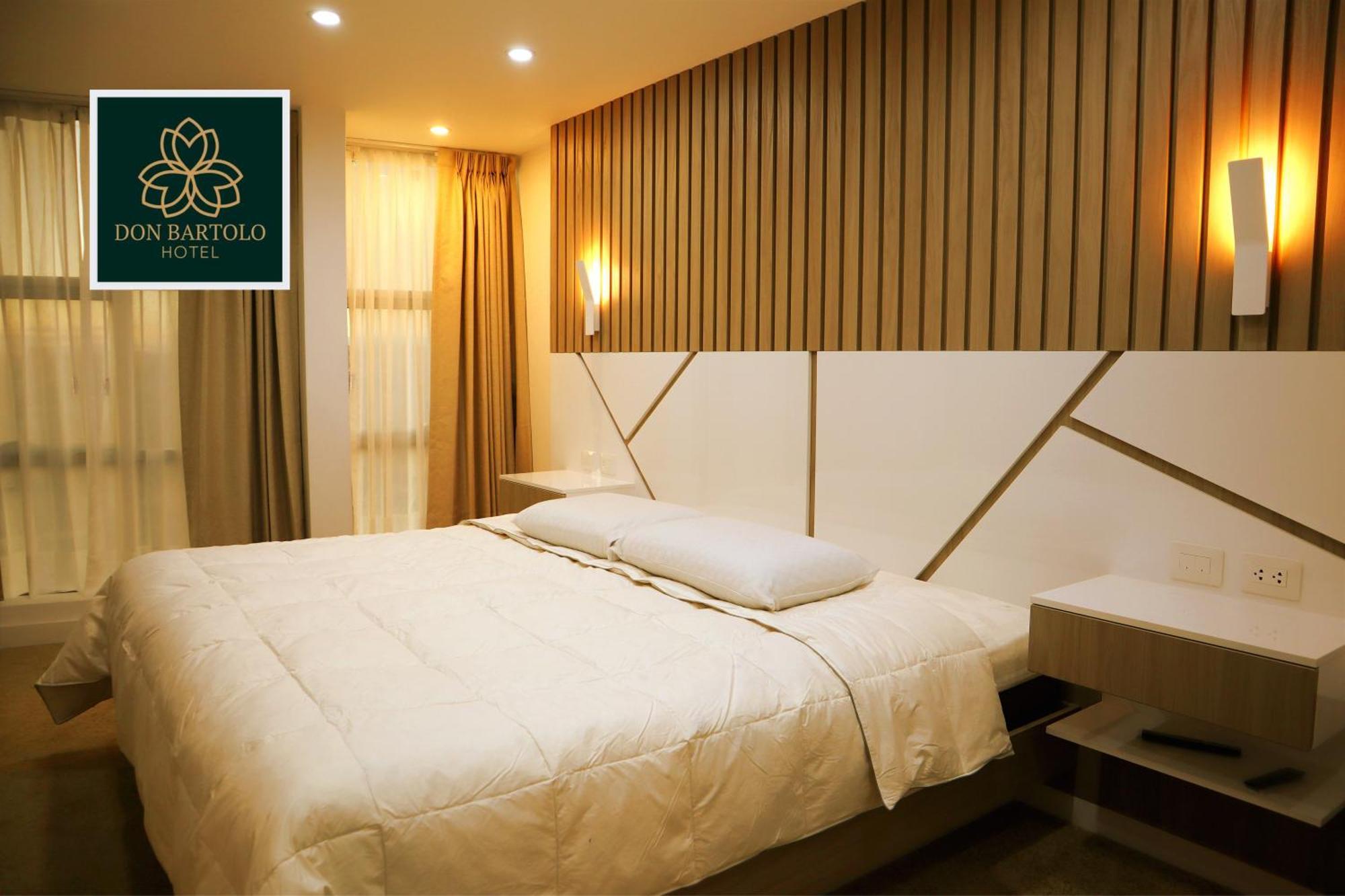 Hotel Don Bartolo Espinar Kültér fotó