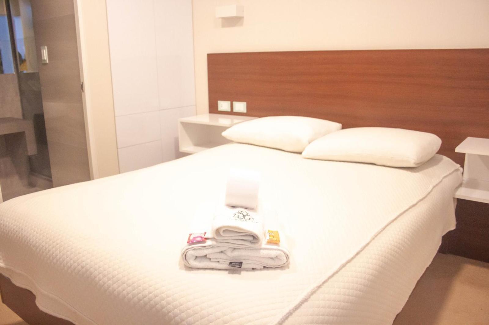 Hotel Don Bartolo Espinar Kültér fotó